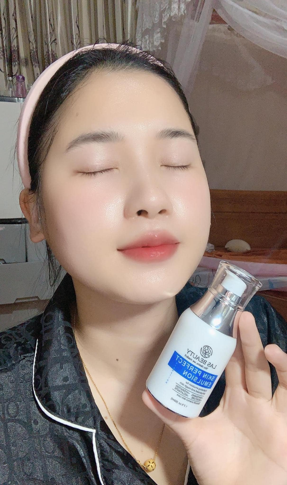 Hiệu quả phục hồi làn da hư tổn với sữa dưỡng rong nho