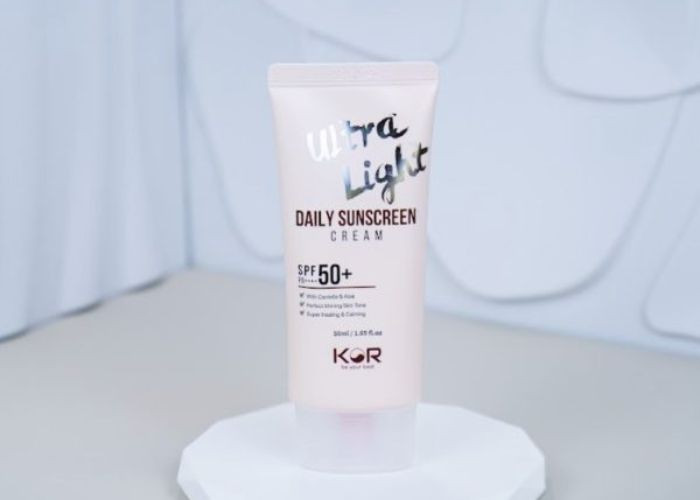 Kem chống nắng KOR Ultra Light cho da khô nhạy cảm